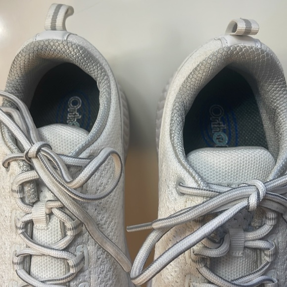 Orthofeet white sneakers - Picture 4 of 6